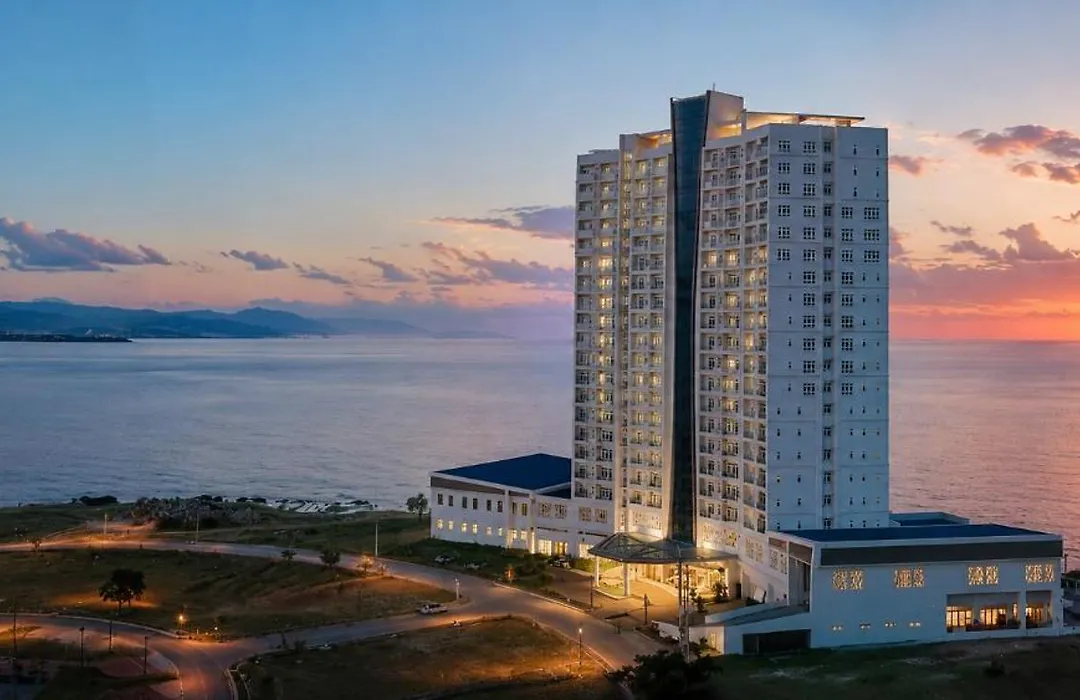 Arterra Hotel And Resort-1